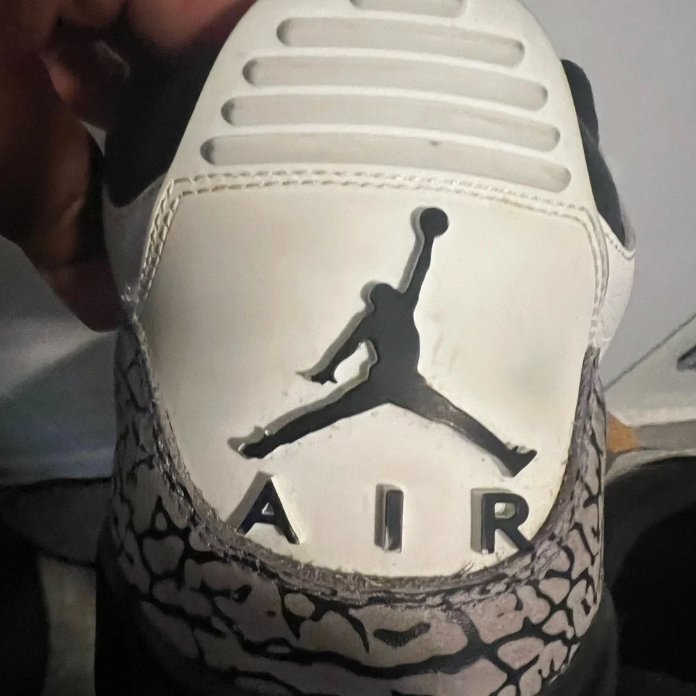 Jordan White and Black Sneakers with Red Accents Air Jordan Infrared Retro 3